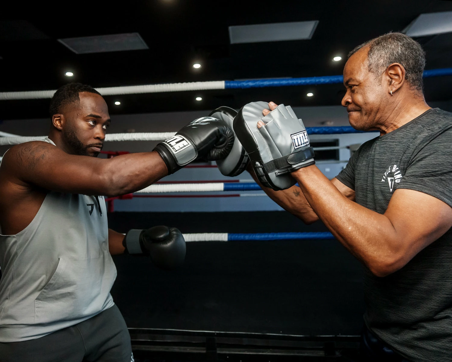 TITLE Boxing Cobra Micro Mitts 3.0 - Image 13