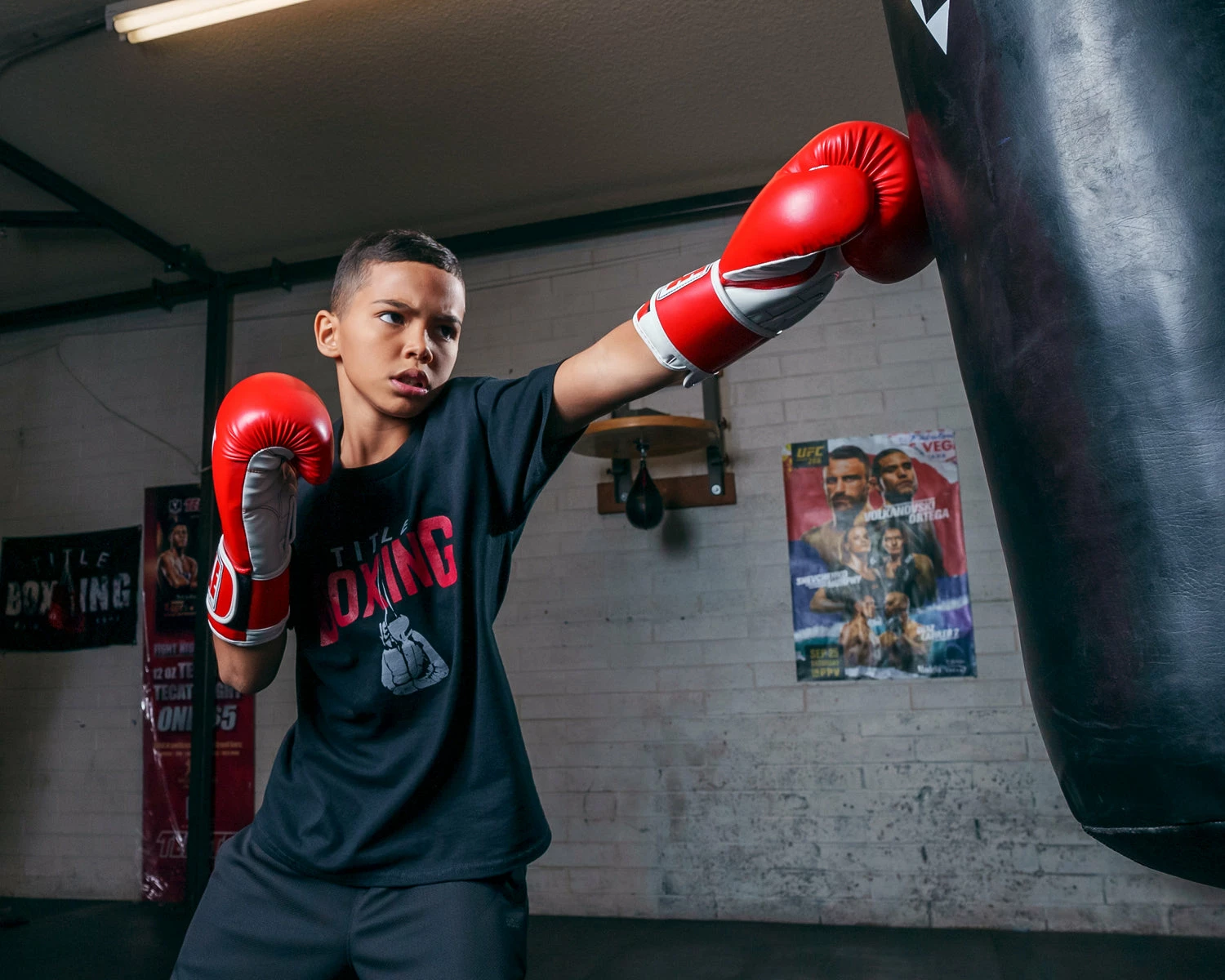 TITLE Classic Pro Style Training Gloves 3.0 - Image 2