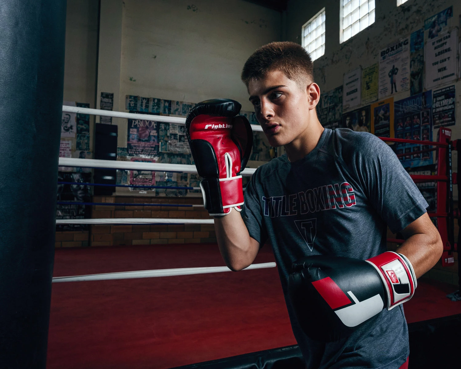 Fighting Big Logo Bag Gloves - Image 16