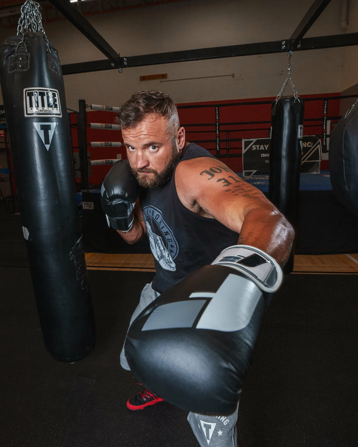 Fighting Big Logo Bag Gloves - Image 2