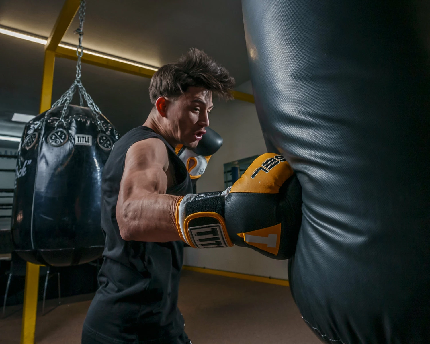 TITLE Boxing Gel World V2T Bag Gloves - Image 17