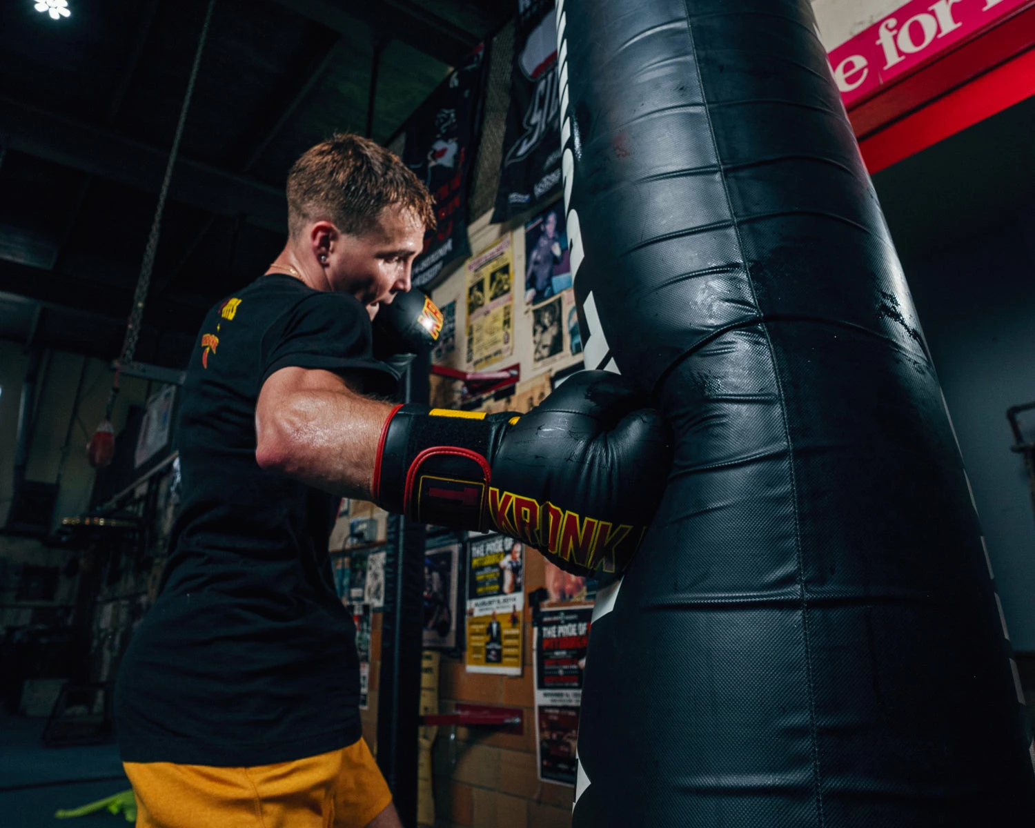 KRONK Boxing Gym Leather Bag Gloves - Image 9