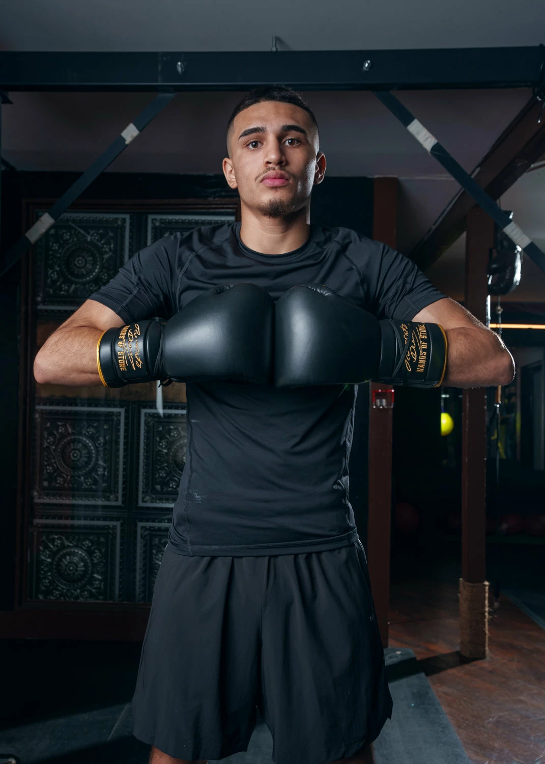 TITLE Boxing Roberto Duran Leather Sparring Gloves - Image 7