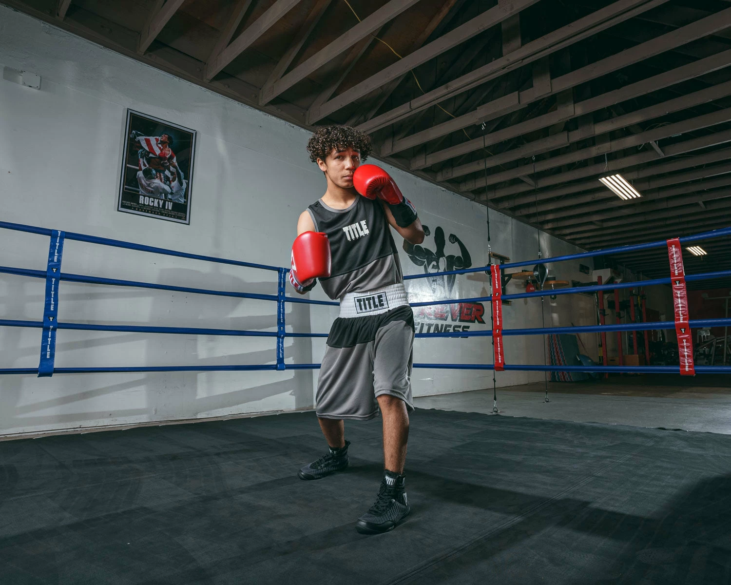 TITLE Boxing Latitude Amateur Boxing Set - Image 11