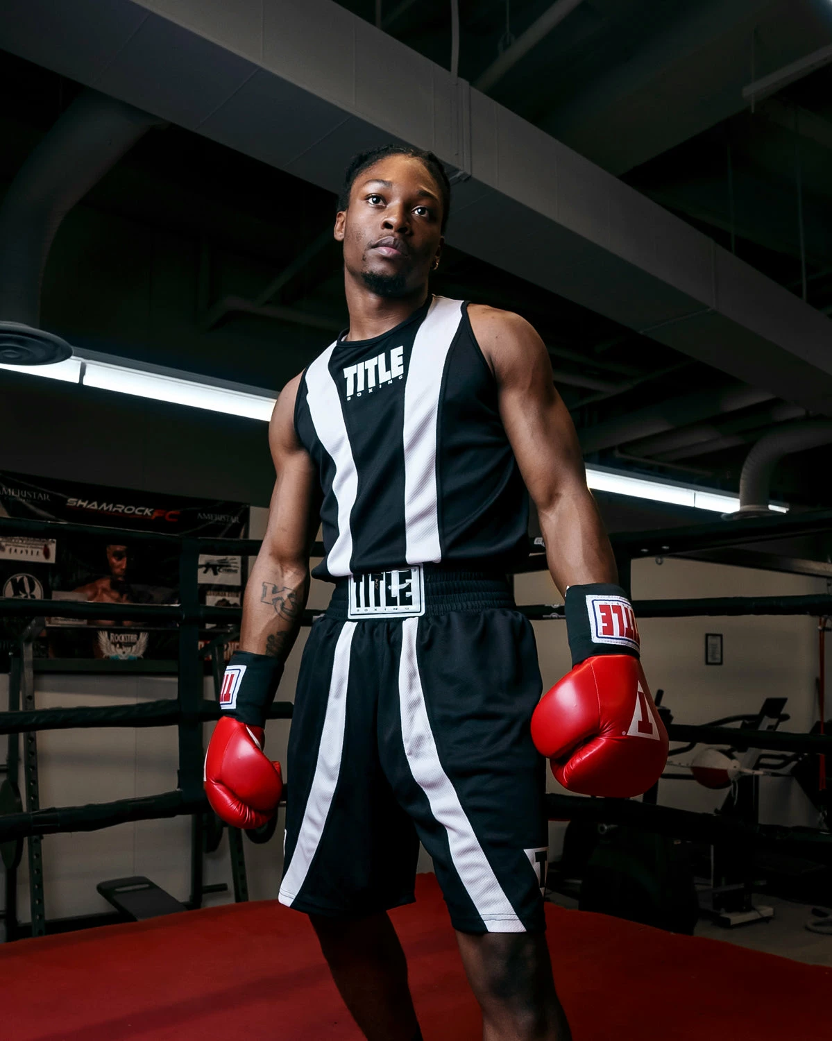 TITLE Boxing Momentum Amateur Boxing Set - Image 2