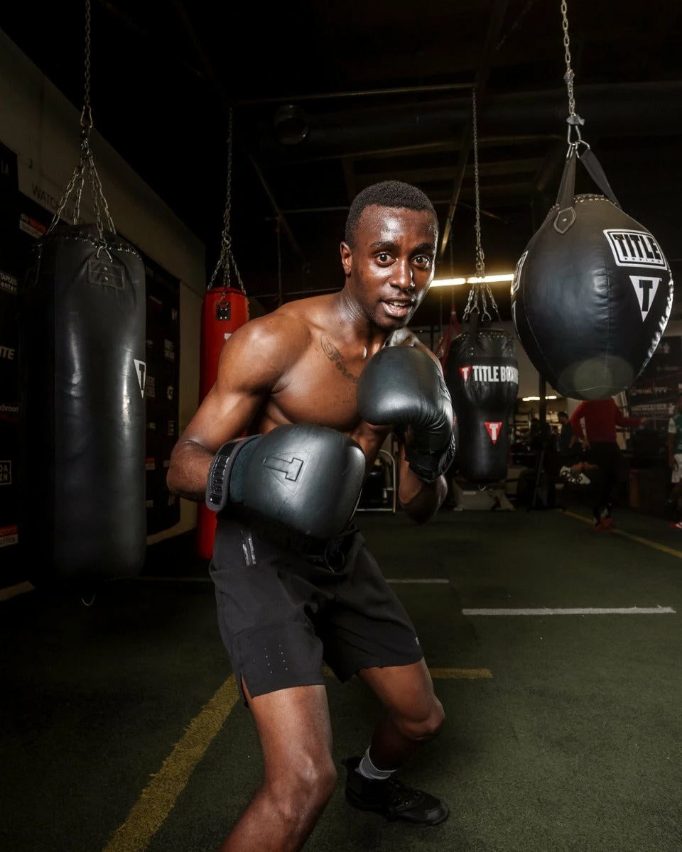 TITLE Black Old School Leather Pro Bag Gloves - Image 6