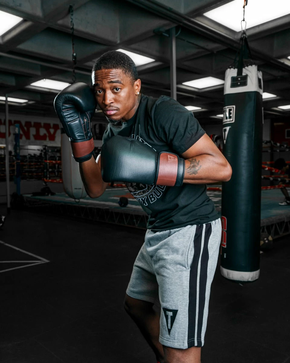 TITLE Boxing Honorary Bag Gloves - Image 7