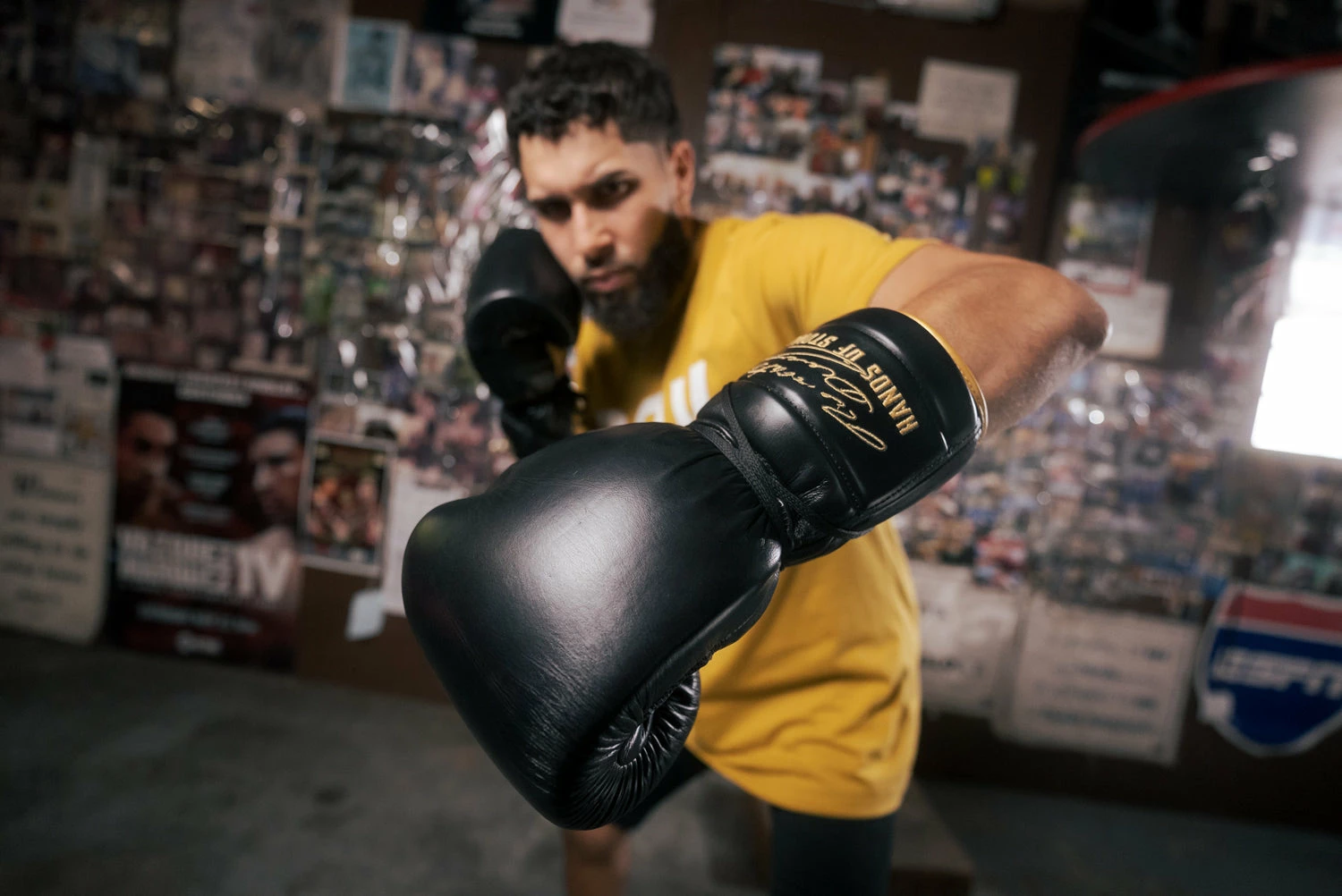 TITLE Boxing Roberto Duran Leather Sparring Gloves - Image 2