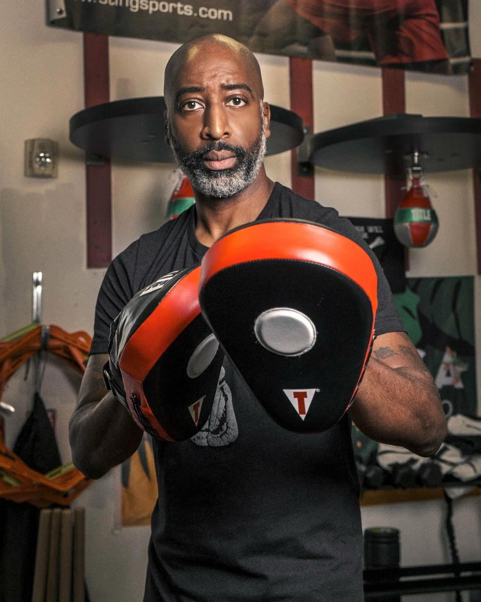 TITLE Boxing Incredi-Ball Leather Punch Mitts 2.0 - Image 5