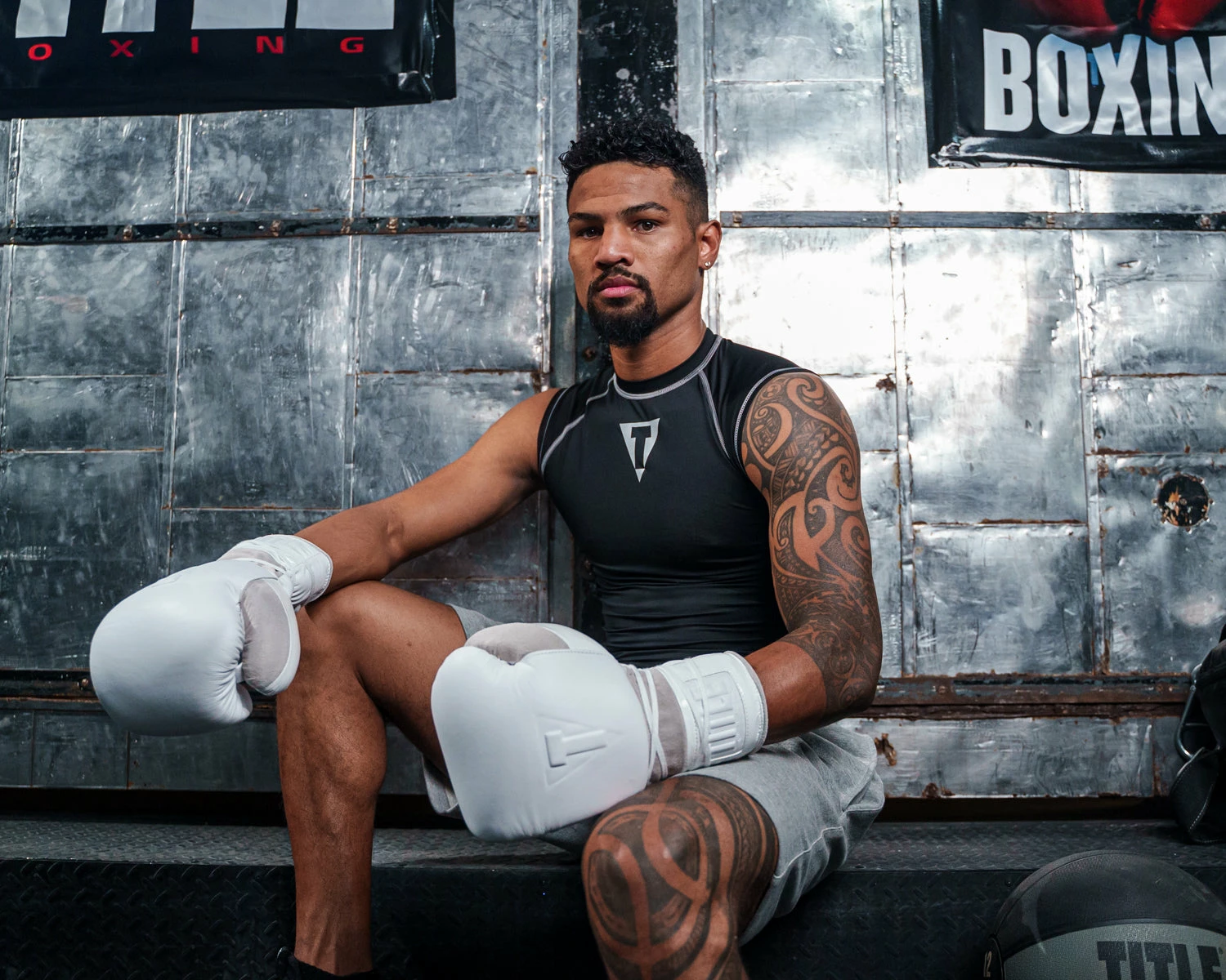 TITLE White Boxing Lace Sparring Gloves 2.0 - Image 9