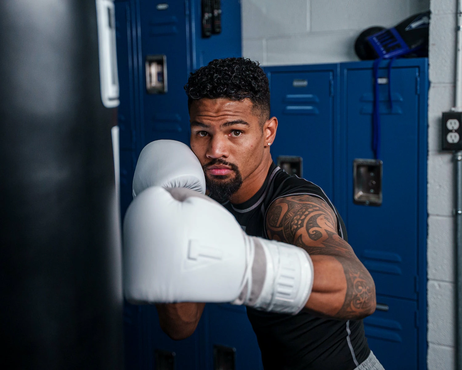 TITLE White Boxing Lace Sparring Gloves 2.0 - Image 8